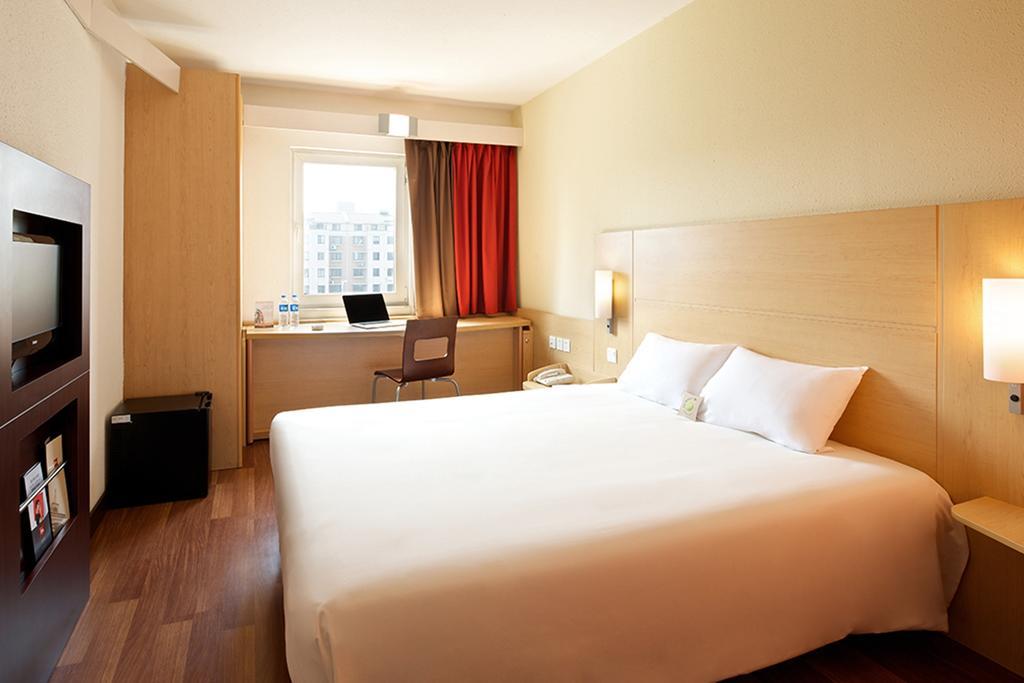 Ibis Leshan City Center Quarto foto
